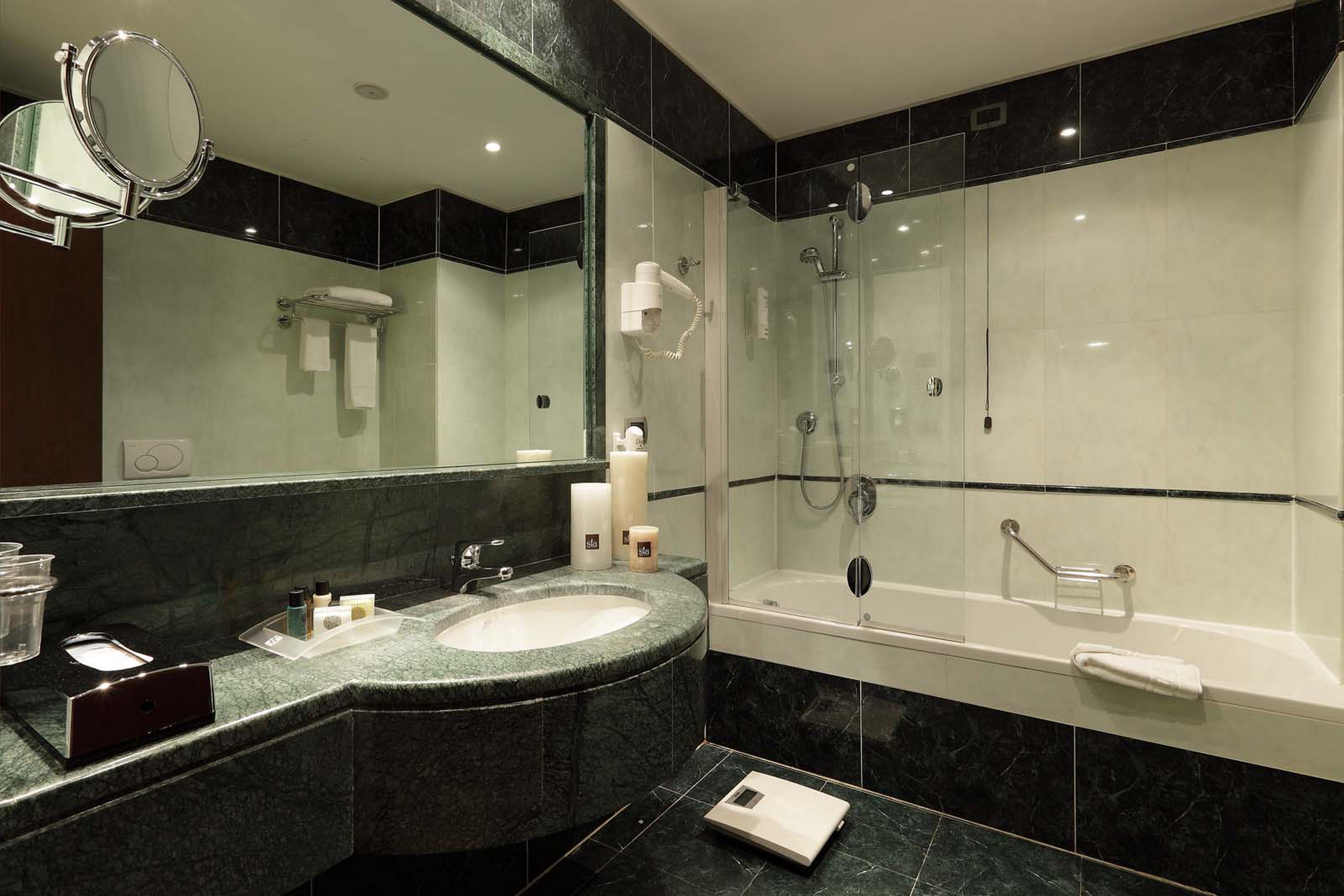 Corso Francia By Ihg 4* Turín